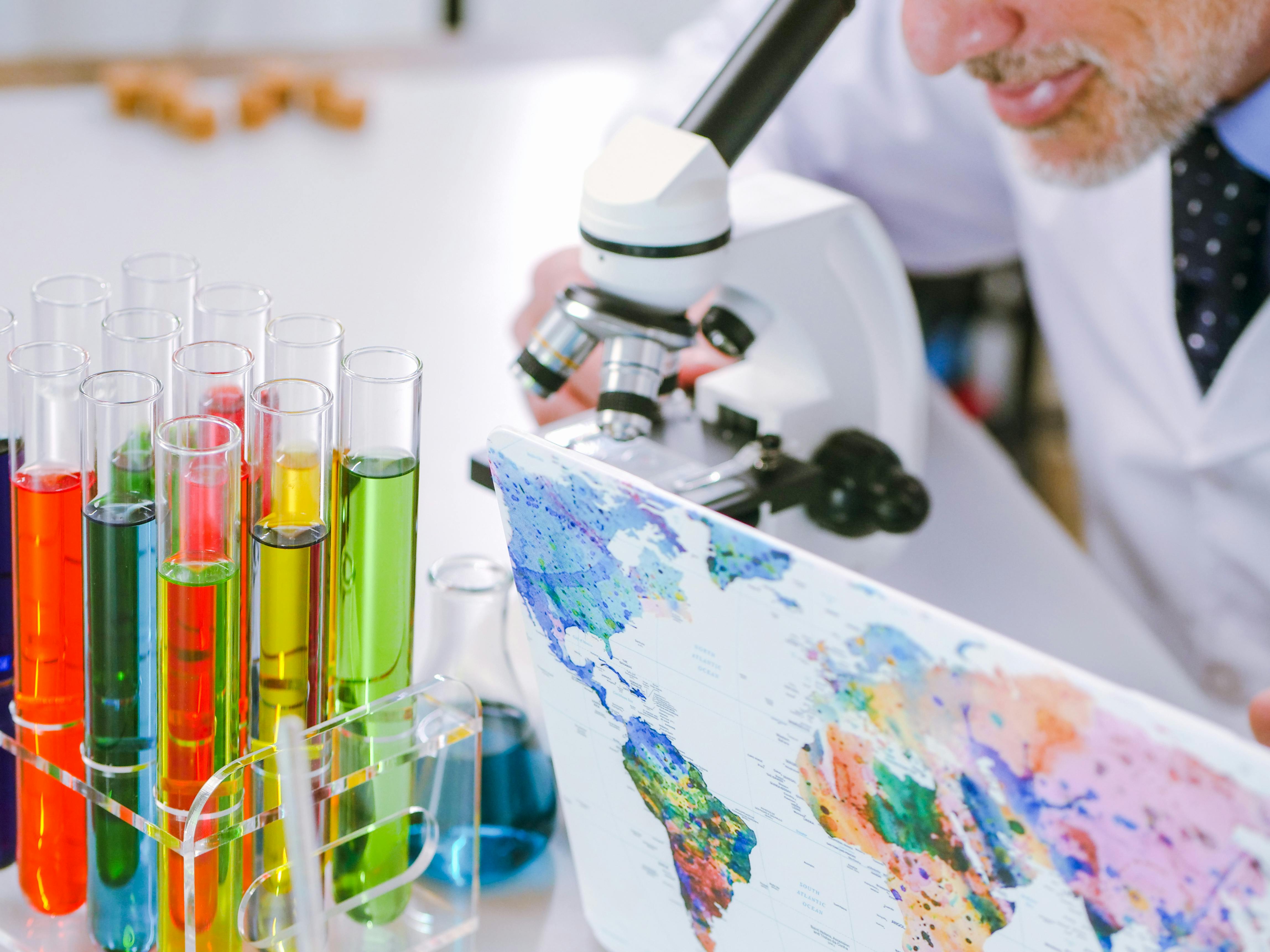 GenomicX research lab